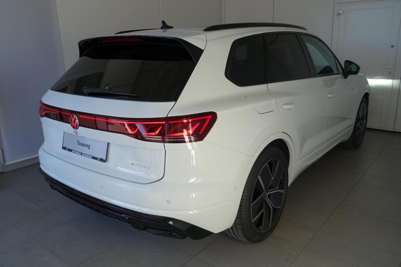 VW Touareg R eHybrid TSI 4MOTION