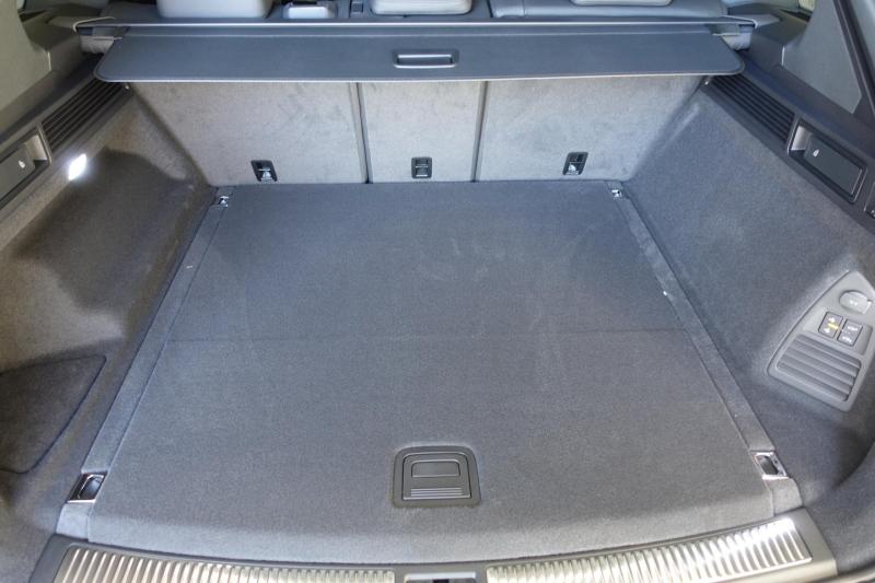 VW Touareg R eHybrid TSI 4MOTION