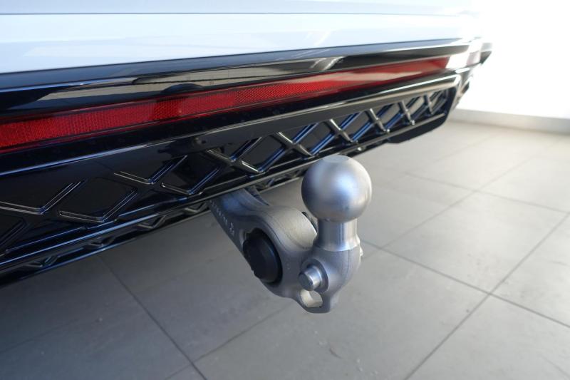 VW Touareg R eHybrid TSI 4MOTION