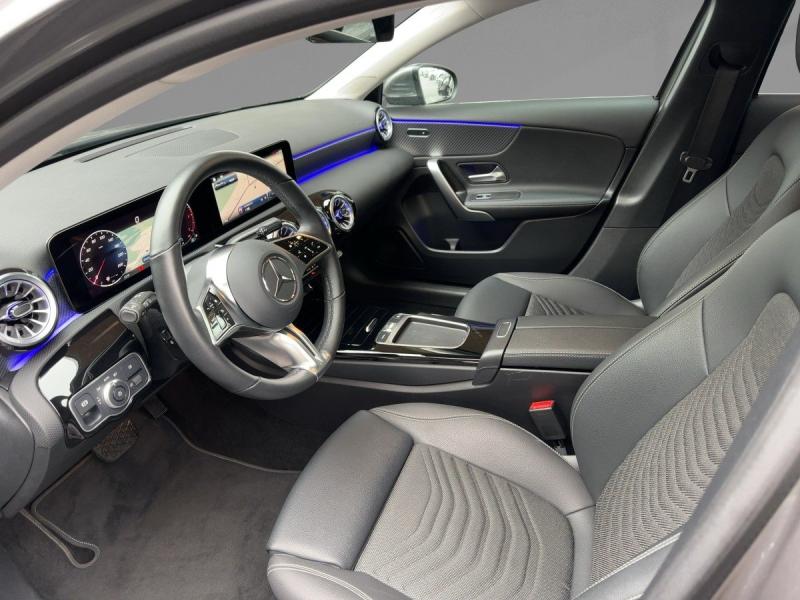 MERCEDES-BENZ A 180 d Progressive