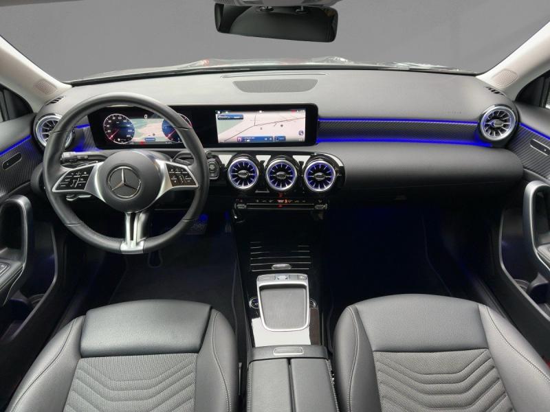 MERCEDES-BENZ A 180 d Progressive