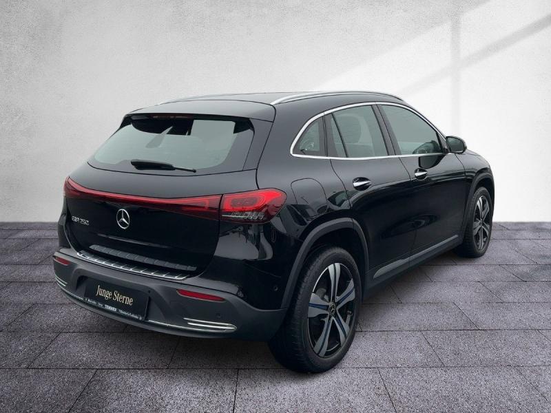 MERCEDES-BENZ EQA 250 Electric Art-Line
