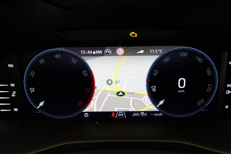 Škoda Karoq Selection TSI