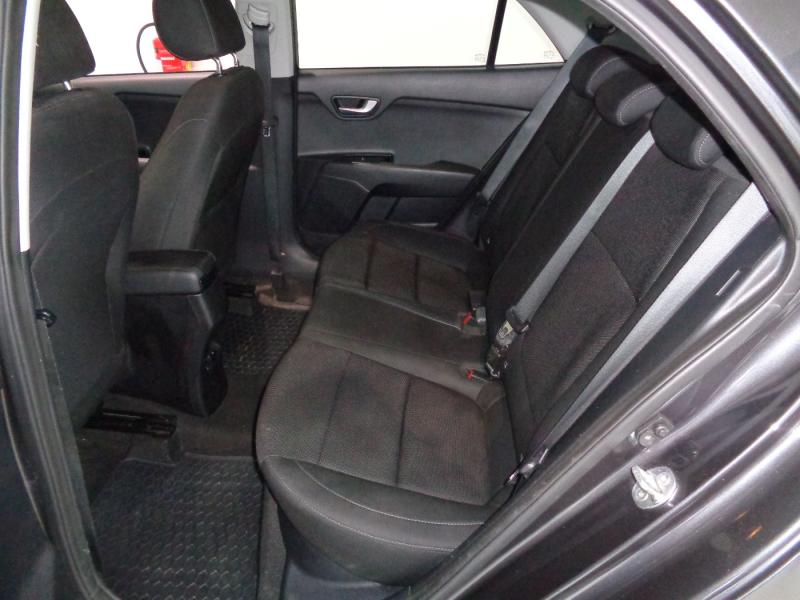 KIA RIO SILBER 1.25 MPI MT5 84 ISG