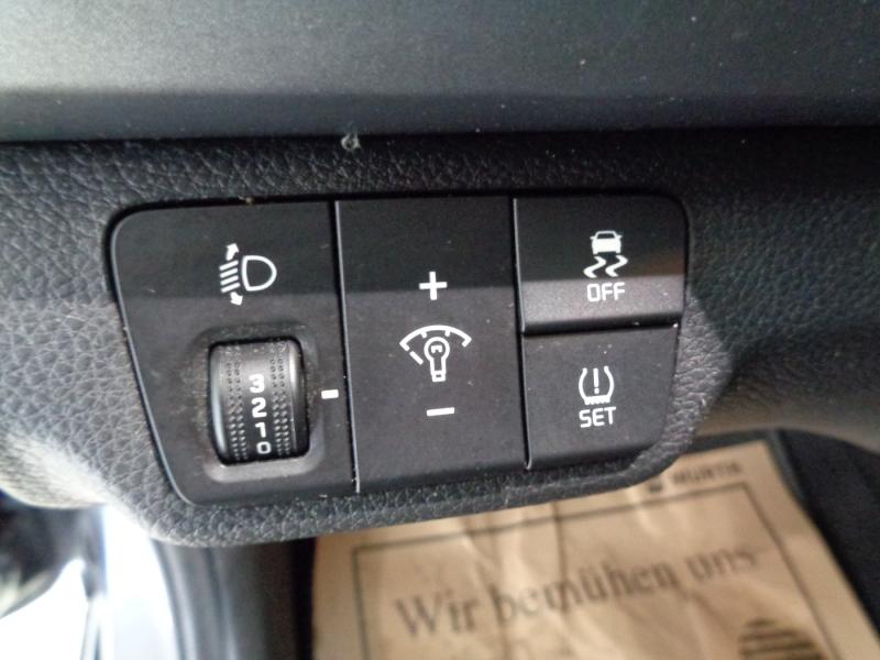 KIA RIO SILBER 1.25 MPI MT5 84 ISG