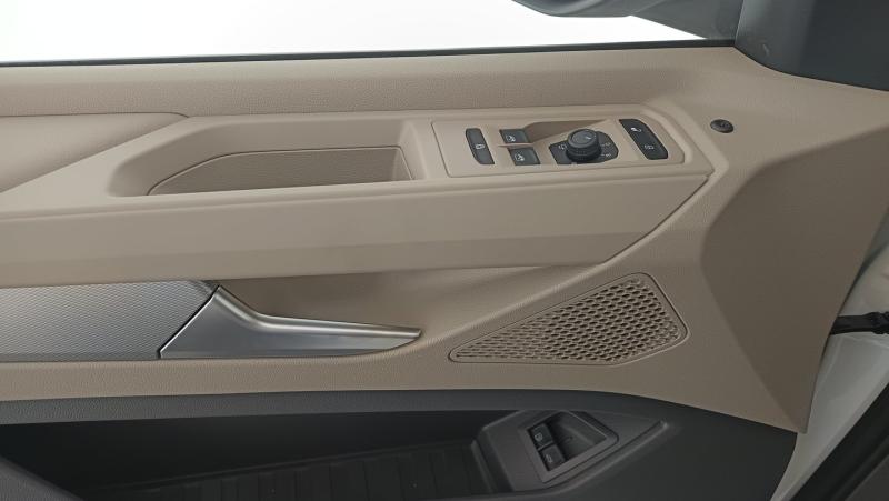 VW Multivan Business ÜH eHybrid 180 kW 4M