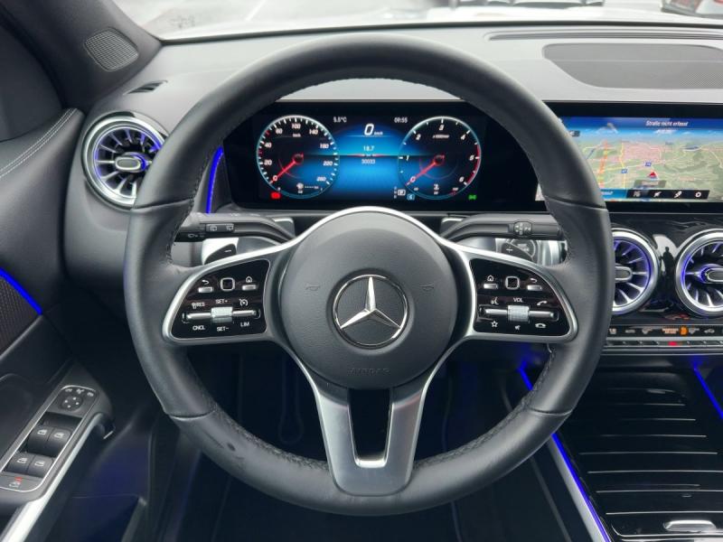 MERCEDES-BENZ GLB 200 d 4MATIC Progressive