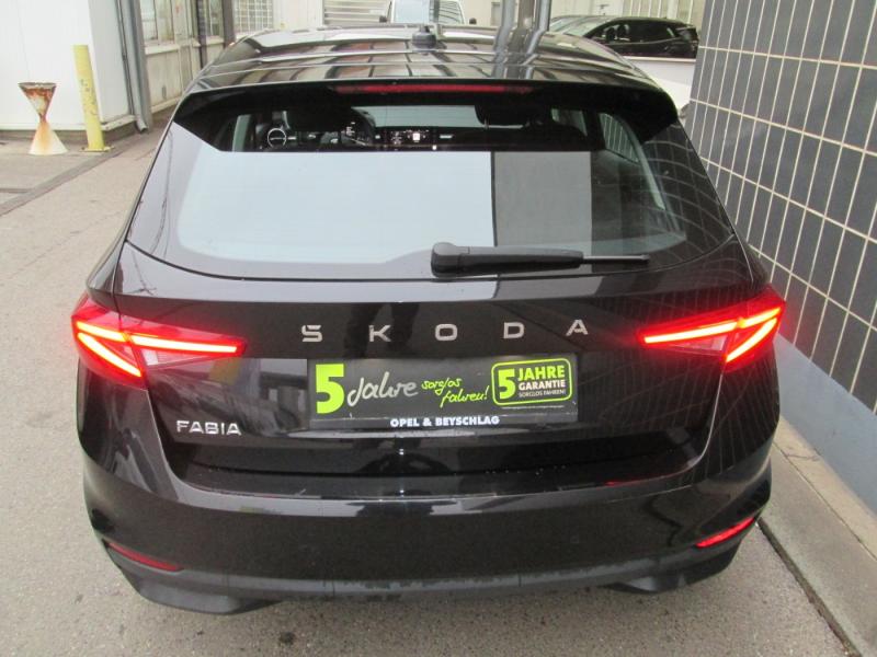 Skoda Fabia Selection 1.0