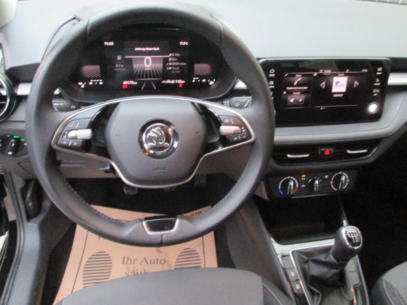 Skoda Fabia Selection 1.0