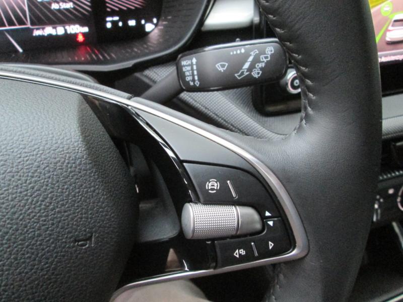 Skoda Fabia Selection 1.0