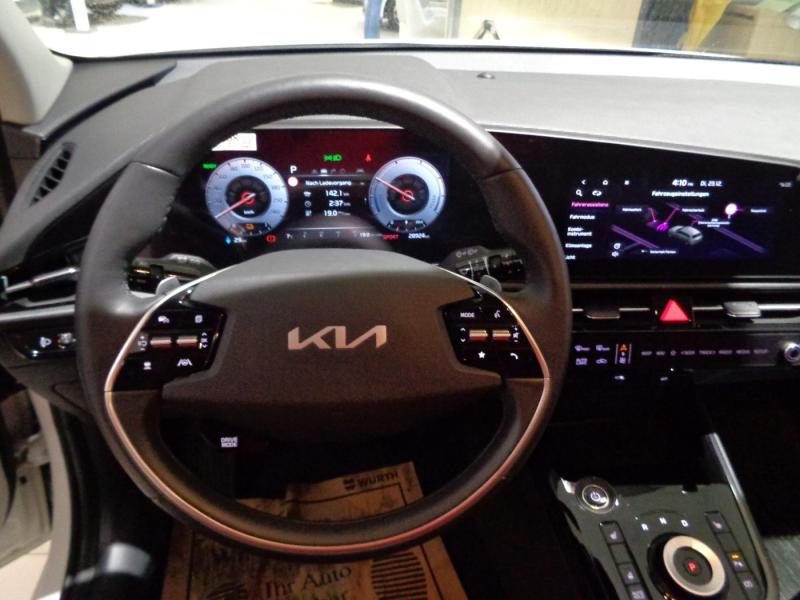 KIA E-NIRO/SILBER/64.8KWH/AT