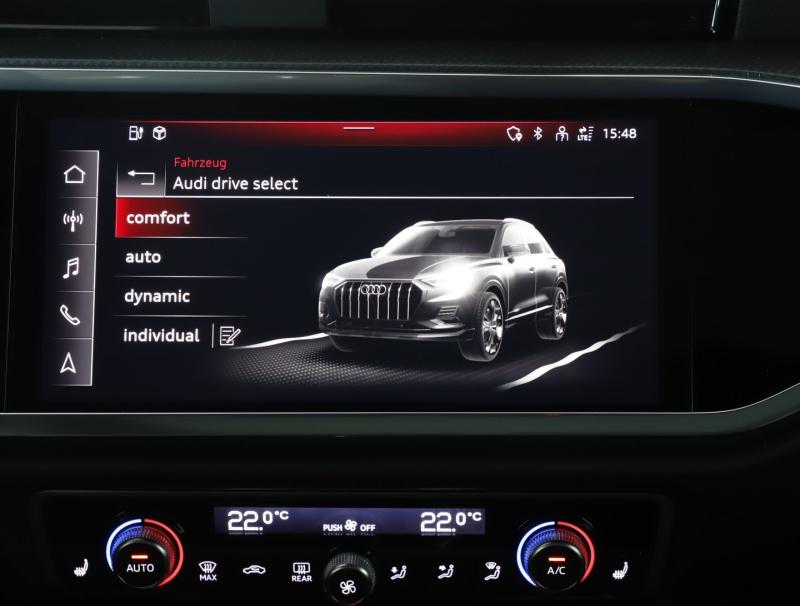 Audi Q3 e-tron 45 TFSI e S line exterieur