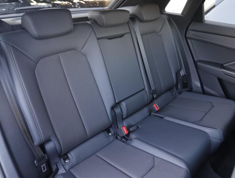 Audi Q3 e-tron 45 TFSI e S line exterieur