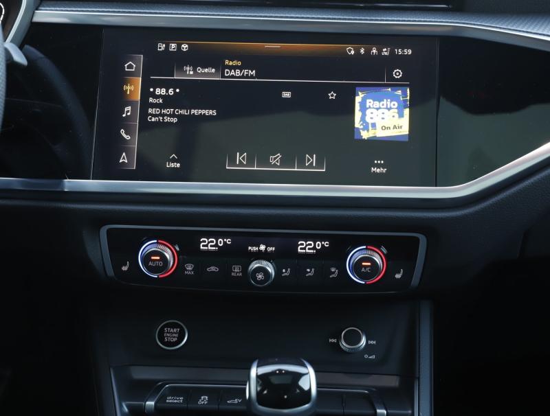 Audi Q3 e-tron 45 TFSI e S line exterieur