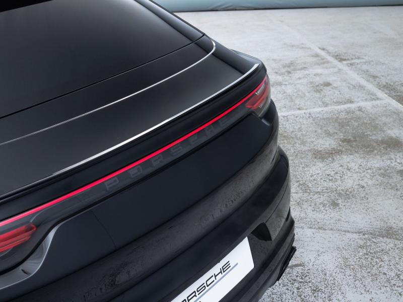 Porsche Cayenne E-Hybrid Coupé Platinum Edition