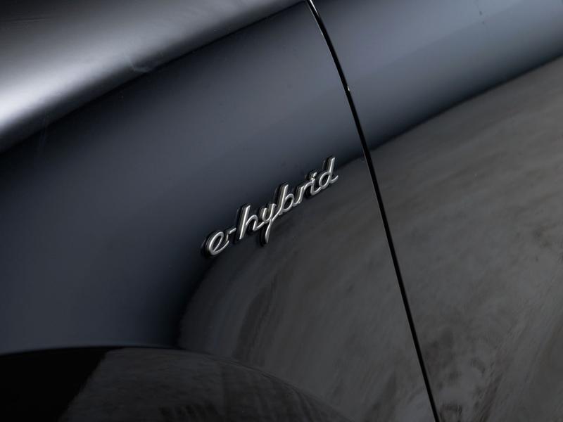 Porsche Cayenne E-Hybrid Coupé Platinum Edition