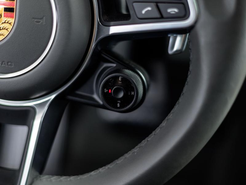 Porsche Cayenne E-Hybrid Coupé Platinum Edition