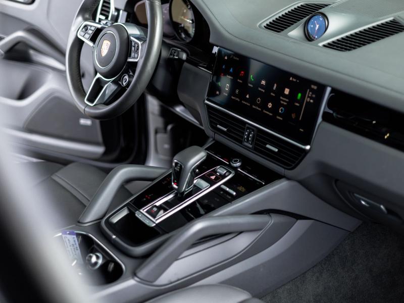 Porsche Cayenne E-Hybrid Coupé Platinum Edition