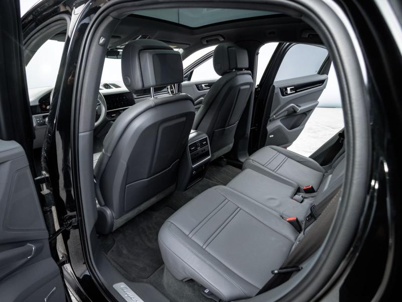 Porsche Cayenne E-Hybrid Coupé Platinum Edition