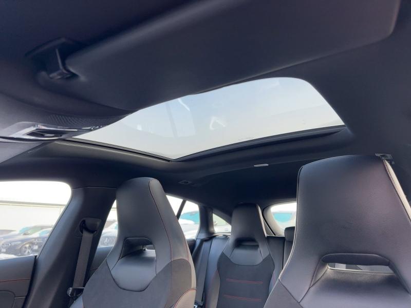 MERCEDES-BENZ CLA 220 d SB AMG-Line