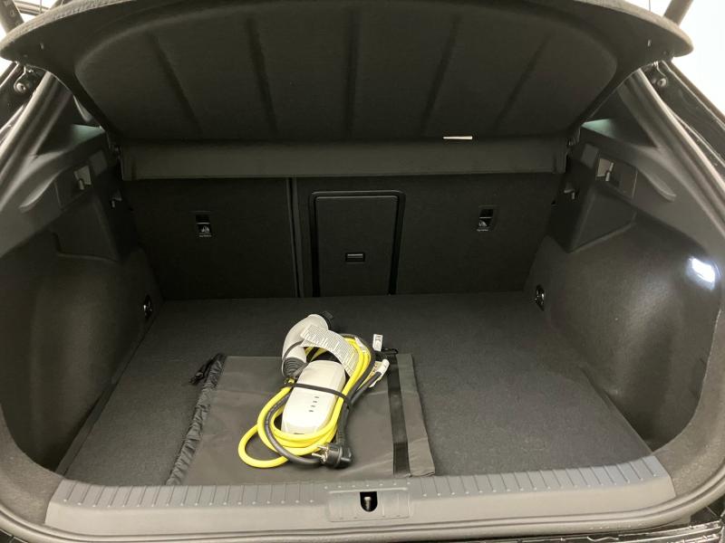 CUPRA Formentor e-HYBRID 204 PS DSG BlackEdit.