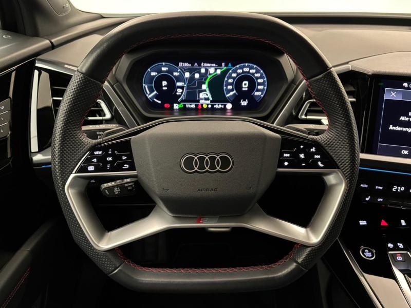 Audi Q4 Sportback 55 e-tron quattro business