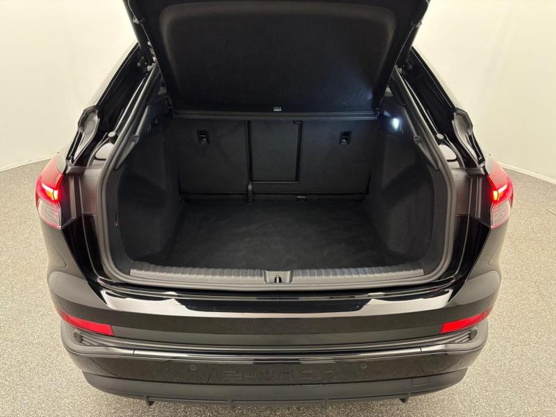 Audi Q4 Sportback 55 e-tron quattro business