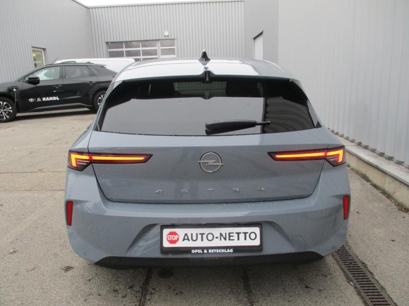 Opel ASTRA L 5T BED 1.2 130P