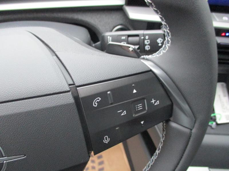 Opel GRANDLAND BED 1.2 DKG 145PS