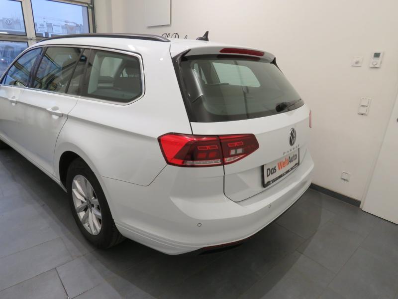 VW Passat Variant Business TDI SCR DSG