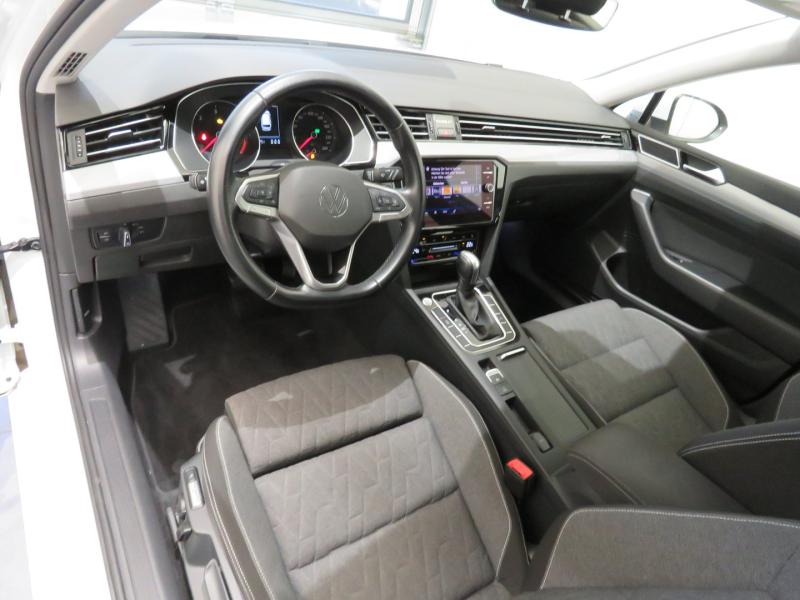 VW Passat Variant Business TDI SCR DSG