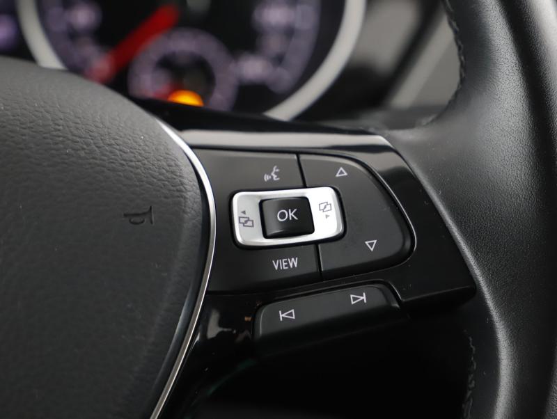 VW Touran Comfortline TSI DSG