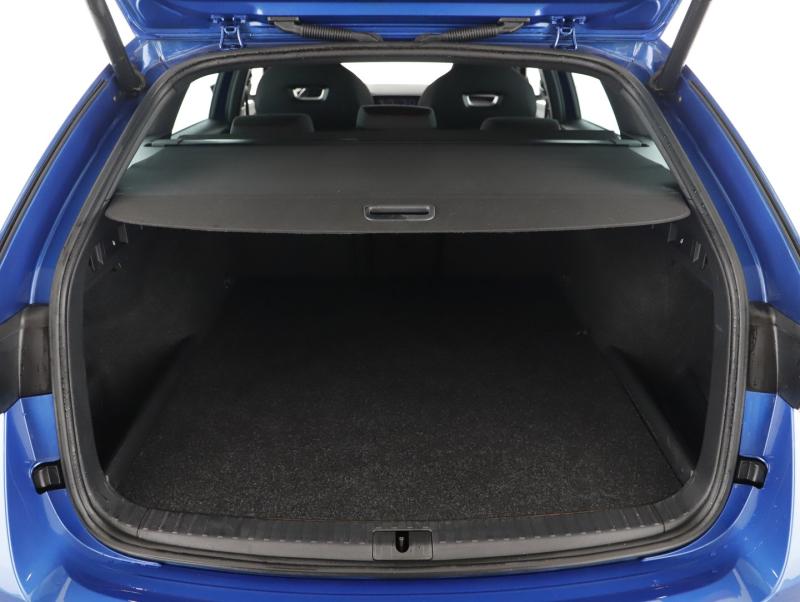 Škoda OCTAVIA Combi RS iV 245 DSG