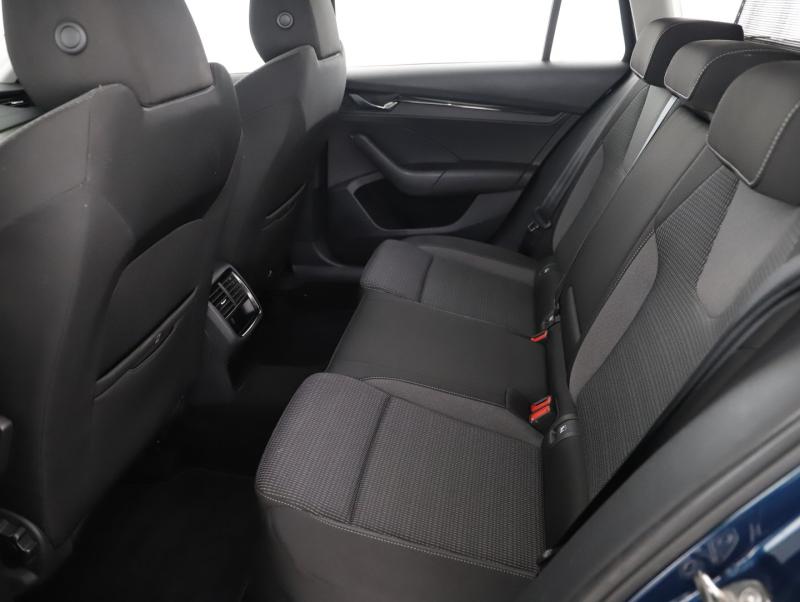 Škoda OCTAVIA Combi Ambition TDI DSG