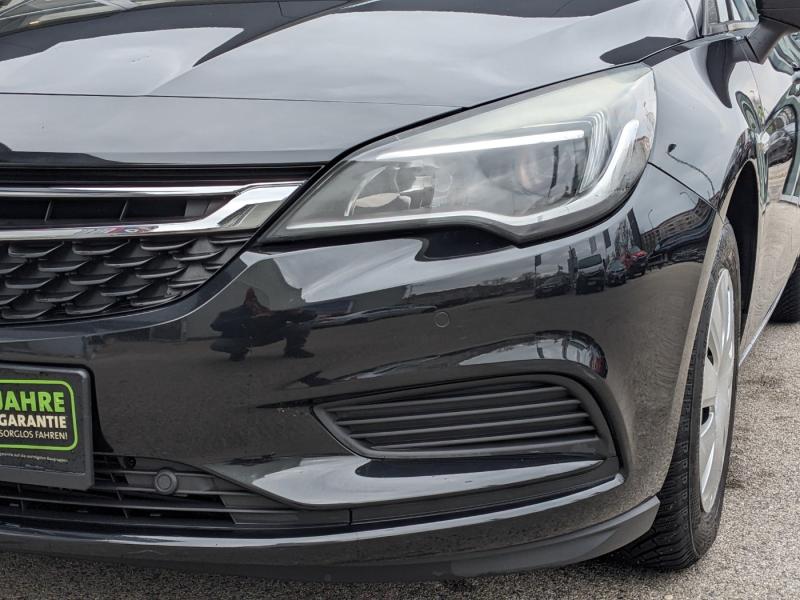 Opel Astra Edition ST 10