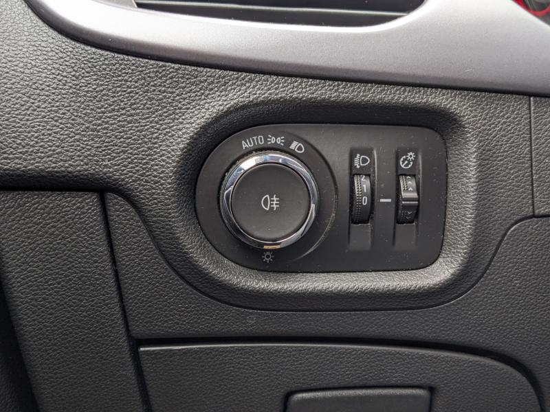 Opel Astra Edition ST 10