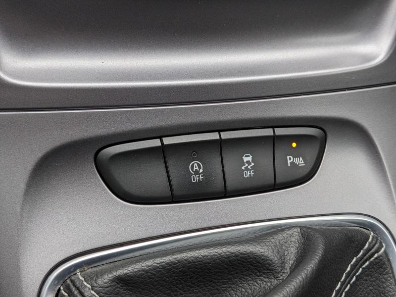 Opel Astra Edition ST 10