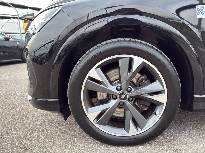 Audi Q4 50 e-tron quattro