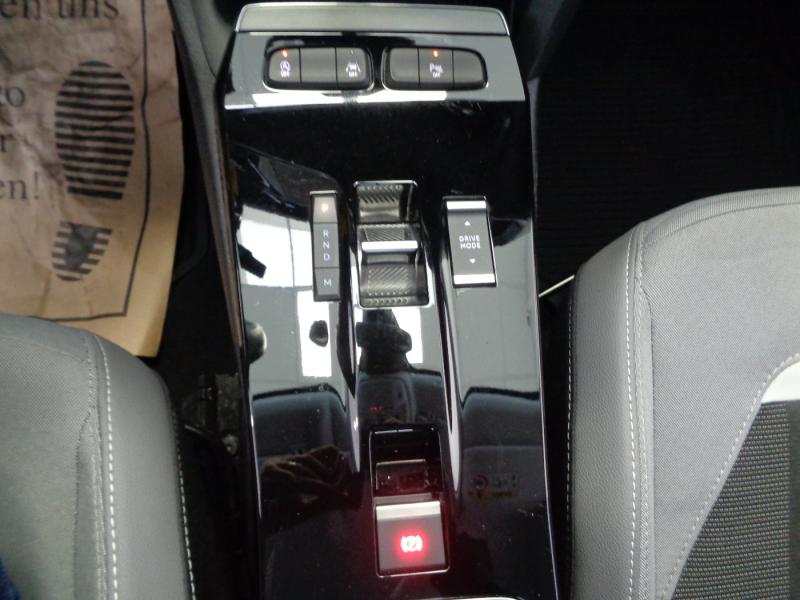 Opel MOKKA ELE 1.2 S/S AT8 130PS