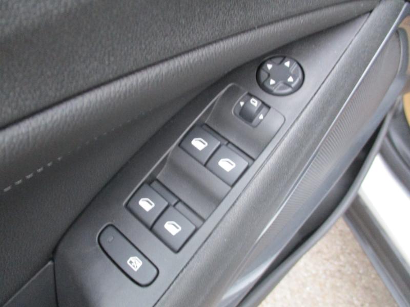 Opel CROSSLAND ELE 1.2 S/S AT6 130P