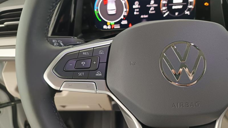 VW Multivan Edition eHybrid 180 kW 4MOTION