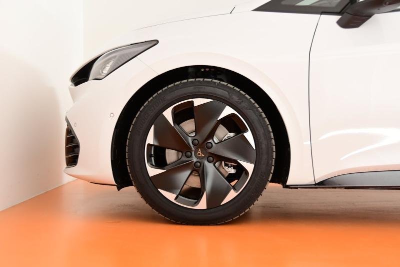 CUPRA Born X 60/63 150kW/204PS