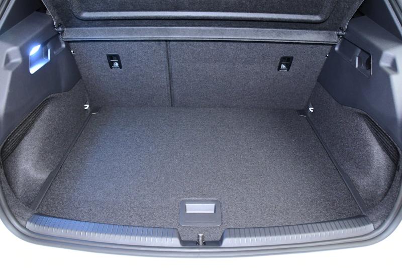 CUPRA Born X 60/63 150kW/204PS