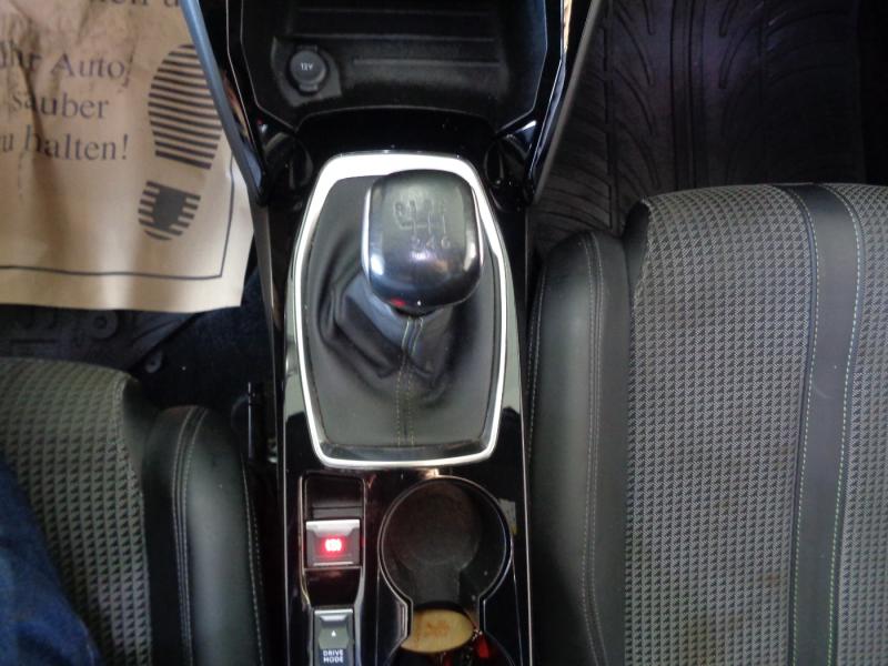 Peugeot 2008 PureTech 130 S&S GT Line