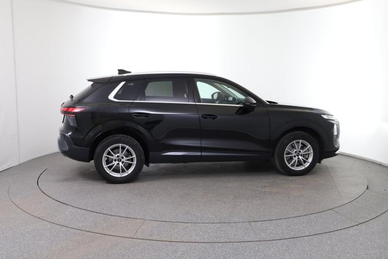 Audi Q3 TFSI quattro intense 150 kW