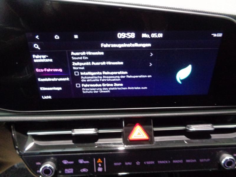 KIA NIRO/SILBER/1.6 GDI/DCT6/105PS