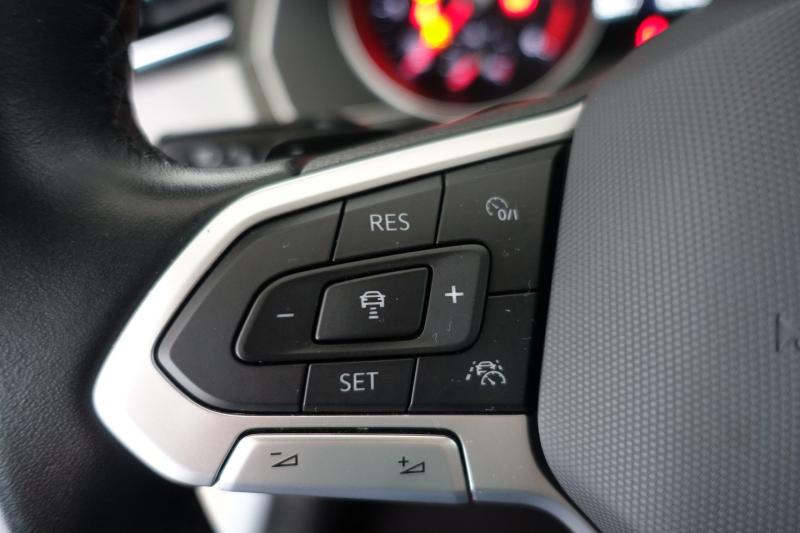 VW Passat Variant Business TDI 4MOTION DSG