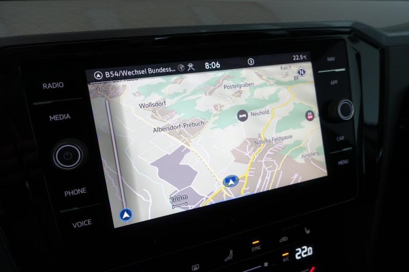 VW Passat Variant Business TDI 4MOTION DSG