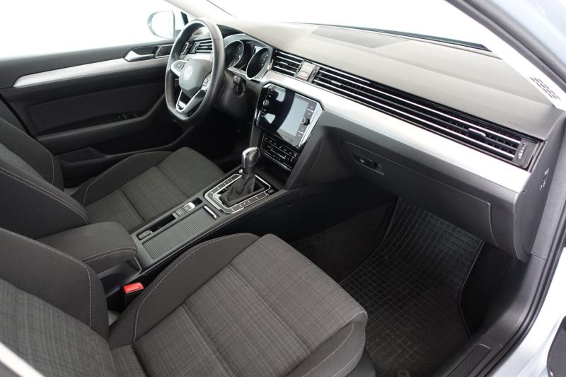 VW Passat Variant Business TDI 4MOTION DSG
