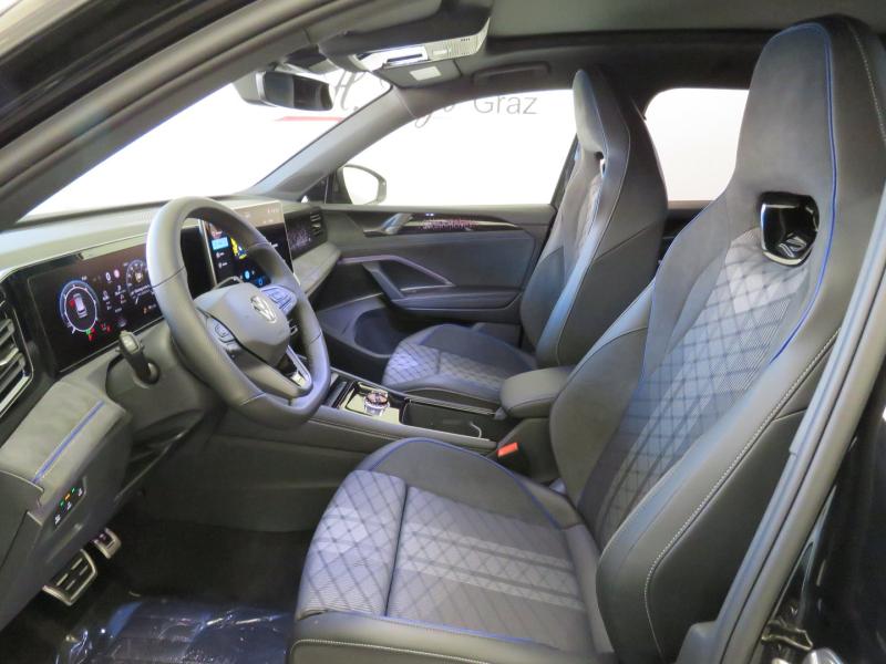 VW Tiguan Sport TDI DSG